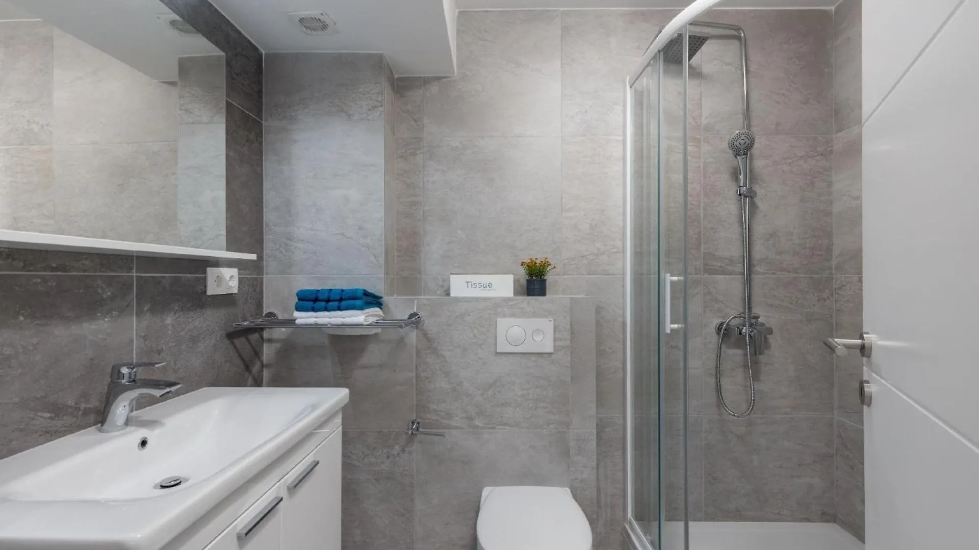 Apartment Wunderschoene Wohnung In Crikvenica Mit Schoener Terrasse